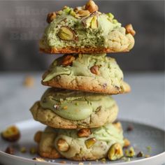 BlueRibbonBakes - Etsy Pistachio Desserts, Pistachio Buttercream, Pistachio Cookie, Banana Pudding Cupcakes, Big Cookies, Pistachio Gelato, Pistachio Recipes, Pistachio Cookies, Big Cookie