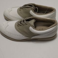 Wilson's Women's Sports Golf Leather Oxford Sneaker Shoes Size 9.5 New Without Tags, Never Worn. Please See Photos For More Details. Oxford Sneakers, Leather Oxford Shoes, Women's Sports, Golf Sport, Sneaker Shoes, Sports Women, Gray White, Leather Shoes, Oxford Shoes