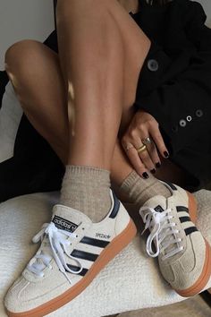 @svedae / Adidas Handball Spezial Looks Adidas, Adidas Samba Outfit, Look Adidas, Skandinavian Fashion