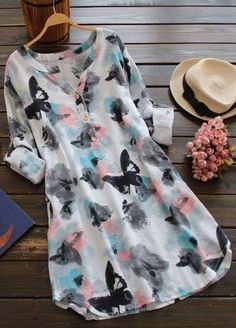 Dress Butterfly, Butterfly Print Dress, Button Shirts, Women Floral Blouse, Printed Casual Dresses, Designer Kurtis, Bohemian Tops, Outfit Trends