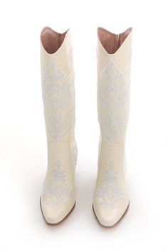 Cowboy Style Women, Photo Boots, Embroidery Boots, Unique Boots, Comfy Boot, 2 Inch Heels, Cowboy Style, Western Cowboy Boots, Shoe Gifts