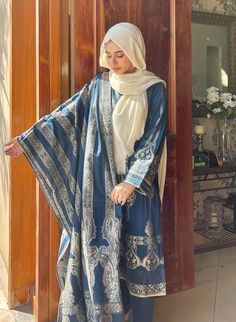 Muslimah Fashion Casual, Abaya Design, Pakistani Fashion Casual, Muslim Outfits Casual, Desi Fashion Casual, Pakistani Fashion Party Wear, Salwar Kamiz, Desi Clothes