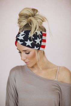 Winter Olympics American Flag Headband USA Hair by ThreeBirdNest Watershed Festival, Peinados Recogidos, Star Spangled Banner, Boots Ugg, Fashion And Beauty Tips, Winter Olympics, Classy And Fabulous, Mom Style, Winter Wear