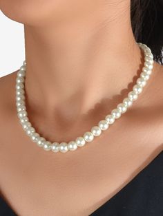 Color: White Gender: Women Material: Glass Quantity: 1 piece IN Length 16.1-18.1 This data was obtained from manually measuring the product, it may be off by 1-2 CM. Pearl Beaded Necklace, White Pearl Necklace, Retro Jewelry, Collars For Women, Faux Pearl Necklace, Pearl Pendant Necklace, Necklace Online, Pearl Choker, White Beads