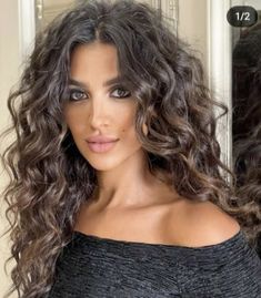 Tropical Hairstyle, Boho Curly Hair, Long Layered Curly Hair, Long Curly Haircuts, Party Hairstyle, Curly Styles, Boho Waves, Long Hairstyle, Bangs Hairstyles