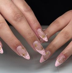 Summer New Years Nails, Pick Nails Design, Gel X Nail Designs 2024, Pink Birthday Nails Almond, Gel X Nails Summer, Leo Season Nails, Astronomy Nails, Birthday Almond Nails, Folklore Nails