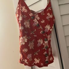 Nwt American Eagle Tank Top Size Xxs Offers Welcome Bundle And Save Casual Cotton Tank Top With Floral Print, Casual Printed Tank Top, Casual Red Tank Top For Vacation, Casual Floral Print Tank Top For Day Out, Fitted Casual Floral Print Tank Top, Red Casual Tank Top For Summer, Casual Red Tank Top For Day Out, Casual Floral Print Tank Top For Beach, Red Floral Print Tank Top For Spring