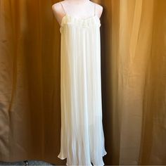 Maje Rogelio Ecru Pleated Ivory Chiffon Spaghetti Strap Dress Size 1 ~Good Condition Elegant White Chiffon Dress For Brunch, Cream Midi Sundress With Spaghetti Straps, Cream Sundress With Spaghetti Straps, White Chiffon Midi Dress For Daywear, Cream Flowy Sundress Maxi Dress, Chic White Midi Chiffon Dress, Cream Spaghetti Straps Maxi Dress For Spring, Spring Cream Maxi Dress With Spaghetti Straps, Cream Flowy Sleeveless Maxi Dress