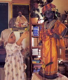 Radhe Govind, Vrindavan Photography Pictures, Krishna Bhakti, Hindu Worship, Krishna Consciousness, Hindu Rituals, Srila Prabhupada, Krishna Statue, Radha Krishna Wallpaper