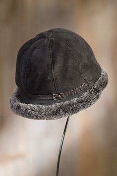 Crafted from Spanish Merino shearling sheepskin, this lovely hat insulates you with its supple leather exterior and shearling wool lining. Unique Leather Jacket, Cloche Hats, Fur Hats, Luxury Boots, Sheepskin Coat, Western Hats, Cloche Hat, Cool Hats, Lambskin Leather