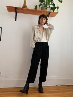 (WIWT) mirrored heart : malefashion New Years Outfit Masc, 90s Androgynous Fashion, Androgynous Femme Fashion, Gay Formal Outfit, Androgynous Formal Outfits, Fancy Masc Outfits, Androgynous Summer Fashion, Queer Masc Fashion, Masc Femme Outfits