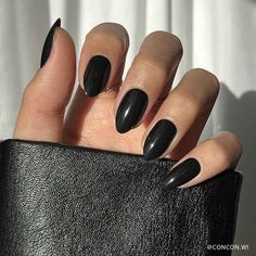 Short Black Almond Nails I Glamnetic Short Almond Black Nails, Short Black Almond Nails, Almond Winter Nails, Almond Nails Black, Black Almond Nails, Boho Nails, Short Almond Nails, Punk Nails, Short Almond