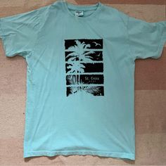 Mint Green/ Teal Blue St. Croix U.S. Virgin Island Comfort Colors Type Tshirt. Very Comfy. No Visible Flaws, Never Worn. Size Large Blue Crew Neck Shirt For Vacation, Blue Beach Tops With Screen Print, Light Blue Graphic Print Top For Vacation, Casual Blue T-shirt For Vacation, Light Blue Graphic Print Vacation Top, Light Blue Screen Print T-shirt For Summer, Blue Cotton T-shirt For Vacation, Blue Screen Print Beach Top, Light Blue Crew Neck T-shirt For Beach