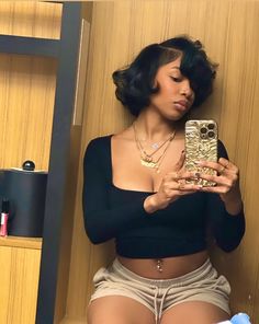 Natural Hair Short Cuts, Short Hair Black, Short Sassy Hair, Sassy Hair, Flat Iron Hair Styles