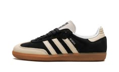 adidas Samba WMNS "Core Black / Wonder White" - Stadium Goods Cream Sambas Outfit, Paire Adidas, Adidas Shoes Samba, Adidas Samba Shoes, Adidas Samba Black, Stripes Branding, Cream Design, Adidas Samba Og, Shoe Inspo