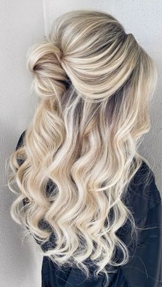 Wedding Hair Front, Glamorous Wedding Hair, Half Bun Hairstyles, Blonde Wedding Hair, Bridal Hair Half Up, Messy Hair Updo, Bridal Party Hair, Front Hair Styles