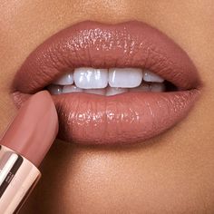 Nude soft rosy peach lipstick with a fresh, dewy, satin-finish lip look. EXCLUSIVE to CharlotteTilbury.com! Lipsticks For Blondes, Lip Color For Champagne Dress, Charlotte Tilbury Runway Royalty, Coral Lipstick Makeup Looks, Bridal Lipstick Colors, Neutral Pink Lipstick, Peach Nude Lipstick, Wedding Lip Color, Charlotte Tilbury Kissing Lipstick