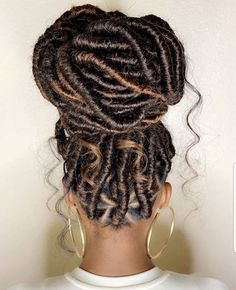 Jumbo Faux Locs, Trendy Braided Hairstyles, Hairstyles With Buns, Nigerian Braids, Hairstyles Halloween, Men Prom, Halloween Hairstyles, High Bun Hairstyles, Braids For Black