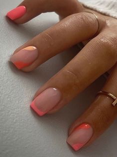 negative space coral and peach nails Dipped Nails With Design, Nails To Go With Coral Dress, Coral Nails With Glitter Summer, Nail Coral Color, Coral Tipped Nails, Summer Nails Colored Tips, Square Bright Nails, Coral Manicure Ideas, Salmon Color Nails Coral