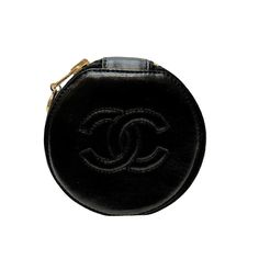 Brand: Chanel Model: Logo CC Color: Black Material: Leather Inclusions: card Dimensions: 6cm x 10cm x 10cm Serial number: 2786995 Assured Product ity: This product is supplied by a renowned and trusted partner. With this purchase, you are preserving iconic craftsmanship, celebrating heritage, and embracing the beauty of conscious shopping.Delivery 5-8 or 10-15 working days Please note that during high season and Sale period, delivery times may be affected We accept payment with a Credit card, Debit card, or PayPal.Note: Our Items are totally New High quality Brand Inspired Refurbished. Please make sure you are well aware of it before buying any of the Item. T&C's Apply in case of refunds.Please send us message on below chat to confirm availability. We will send the Refurbished Model in cas Chanel Logo, Chanel Model, Leather Clutch Bags, Hermes Bags, Timeless Handbag, Large Bag, Exclusive Bag, Fendi Bags, Prada Bag