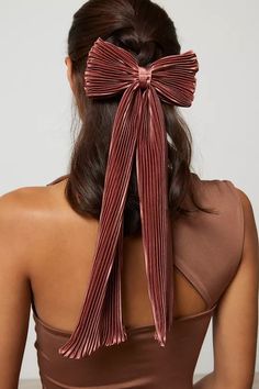 Fall Hair Bow, Elopement Wedding Dresses, Dramatic Hair, Twist Braid Hairstyles, Hair 2024, Heart Hair, Sleek Hairstyles, Hair Beads