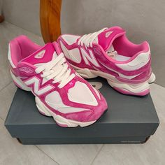 Come With Box Sizew8.5 M7 Girly Bracelets, Pretty Sneakers, New Balance 9060, Shoes New Balance, Cute Nike Shoes, Hype Shoes, Girly Shoes, Cute Nikes, Swag Shoes