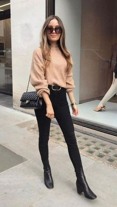 Date Night In Paris Outfit, Casual Office Outfit Winter, Outfit Ideas Big Bust, Classy Cold Weather Outfits, Winter Business Casual Outfits Cold Weather Office Wear, Fall Dinner Outfit Classy, Winter Professional Outfits Women, Outfit Bogota, Winter Smart Casual