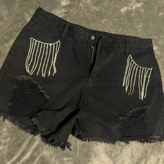 Never Worn Before But No Tags Size Xl, Last Picture Shown To See The Size Difference Between A Size 31 Jean Shorts Glamorous Black Summer Shorts, Glamorous High Waist Black Shorts, Glamorous High-waist Black Shorts, Glamorous Black High-waisted Shorts, Tassel Shorts, Size Difference, Picture Show, Black Silver, Jean Shorts