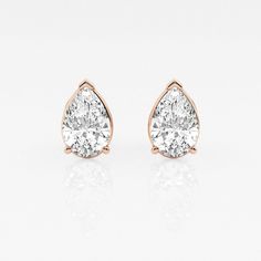 There's nothing more versatile than a pair of classic stud earrings. We love these princess cut lab grown diamond studs for every occasion, be it zoom meetings, brunch with friends or quiet evening dinner with your beau. Pick the size and color best suited to your ears in the color of gold that you fancy. Evening Dinner, Quiet Evening, High Jewelry Ring, Cushion Engagement Ring, Gemstone Earrings Gold, Engagement Rings Vintage Halo, Engagement Rings Cushion, Heart Engagement Rings, Hoop Earrings Style