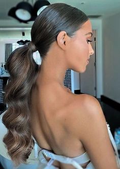 Discover hair ponytail styles. Explore chic and versatile ways to style your ponytail for a trendy and polished look. Bridal Ponytail, Slicked Back Ponytail, בר מצווה, Low Ponytail, Cornrow, Wedding Hair And Makeup, Bride Hairstyles