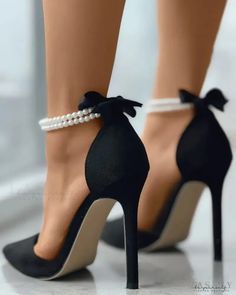 Lasaky - Pumps with stiletto heel and ankle strap with pearls Black High Heels Classy, Stilletos Heels Classy, Pretty Heels, Fashion Shoes Heels, Shoes Heels Classy, Cute Shoes Heels, Fun Heels, Heels Classy, Pumps Heels Stilettos