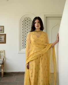 Size Chart Luxury Yellow Chanderi Kurta, Yellow Cotton Silk Kurta With Sheer Dupatta, Unstitched Yellow Dola Silk Kurta, Yellow Floor-length Festival Kurta, Yellow Semi-stitched Cotton Silk Kurta, Kurta Set With Dupatta, Silk Kurta Set, Handloom Fabric, Indian Kurta