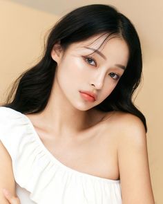 Kang Kyungmin Photoshoot, Kkmmmkk Photoshoot, Kang Kyungmin, Modest Spring Dresses, Korean Hairstyles Women, Makup Looks, Black Woman Artwork, Creative Makeup Looks, Asian Makeup