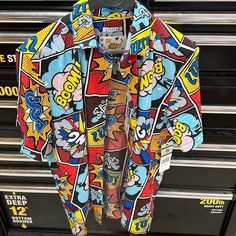 Stretchy Material For Comfort! - Comic Book Print! Pow Bang Pop... Oh Snap Stretch Hawaiin Shirt Medium Mens Drill Clothing - Old School Batman - New. Condition New With Tags Beautiful. I Do Have Another One In Large But Does Not Have Tag On . Thanks Drill Clothes, Comic Panel, Oh Snap, Camp Shirt, Comic Panels, Camping Shirt, Book Print, Casual Shirts For Men, Stretchy Material