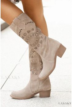 Lasaky - High-cut boots with suede material, burnt flower design, and convenient side zipper Bota Country, Womens High Boots, Rough Heels, Long Faux Fur Coat, Camo Fashion, Womens Sweatshirts Hoods, Oversize Women, High Shoes, Indian Fabric