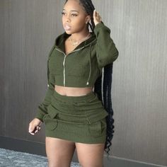 Green Two Piece, Retro Mode, Versatile Outfits, Casual Sets, Two Piece Dress, Two Piece Outfit, Piece Dress, Two Pieces, Army Green