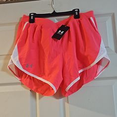 Under Armour Fly By 2.0 Running Shorts Brief Liner Pink/White New With Tags Size L Stock: Ltpink924 Under Armour Shorts, Shorts Athletic, Running Shorts, Athletic Shorts, Pink White, Under Armour, Womens Shorts, Running, Tags