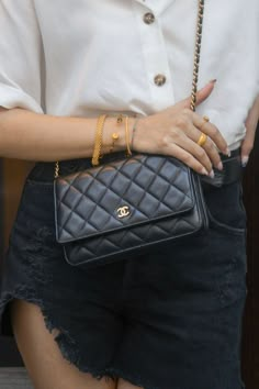 Chanel Lifestyle, Chanel Woc Caviar, Chanel Bag Outfit, Aw 23, Burgundy Purse, Wrist Stack, Purse Outfit