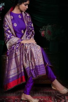 Shop for Shimai Jayachandra Purple Silk Embroidered Kurta And Pant Set for Women Online at Aza Fashions Salwar Kamiz, Silk Kurta, Kurti Designs Party Wear, Kurta Designs Women, Designer Party Wear Dresses, Party Wear Indian Dresses, Dress Indian Style, Indian Designer Outfits, Purple Silk