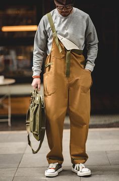 Ootd Couple, Cargo Pants With Pockets, Trendy Overalls, Style Overalls, Mens Overalls, Denim Workwear, Overall Jumpsuit, Pants With Pockets, Bib Overalls