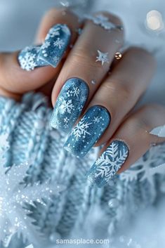 22 Icy Blue Winter Nails Art ideas and Designs Ice Blue Nails Winter Glitter, Snow Nails Winter Blue, Blue Winter Nails Snowflakes, Light Blue Winter Nails, Ice Blue Nails, January Nail Art, Icicle Nails, January Nail Ideas