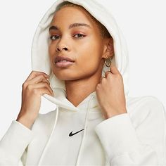 Nike Sportswear Phoenix Fleece, Matching Sweats, Essential Hoodie, Nike Brown, Luxury Loungewear, Nike Pullover, Loungewear Luxury, Nike Sweatshirts, Oversized Pullover