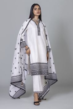 Khaadi EST24209 Off White Eid Prets 2024 Elegant Dresses Classy, Shalwar Kameez, Suit Fabric, Pakistani Outfits, Elegant Dresses, Clothing Brand, Online Shopping, Off White, The Originals