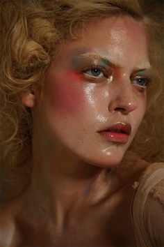 Shine Oil Painting Makeup Look, Oil Painting Makeup, Avantgarde Makeup, Jamie Nelson, Smink Inspiration