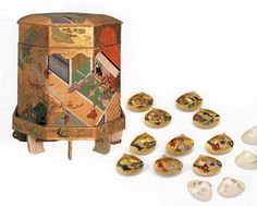 KAIAWASE is the game which looks for pair shell or finds out the same picture as the picture written inside many shells. This game has been started among royalty and nobles in Heian period (794~) of Japan. Japan Crafts, Same Picture, Japanese Games, Mooncake, Kids Games, Moon Cake, The Picture