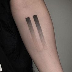 Gradient Tattoo Black, Gradient Tattoo, Cc Tattoo, Inktober Ideas, Tattoo 2017, Simple Arm Tattoos, Cross Tattoo For Men, Tattoo Portfolio, Black Tattoo