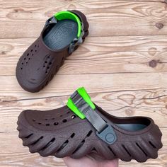 Brand New Crocs Echo Sandstorm Clog Color: Coffee Men’s Size 5 / Women’s Size 7 Men’s Size 8 / Women’s Size 10 Crocs Echo, Crocs Outfit, Crocs Brown, New Crocs, Shoes Crocs, Fresh Shoes, Women's Crocs, Color Coffee, Size 8 Women