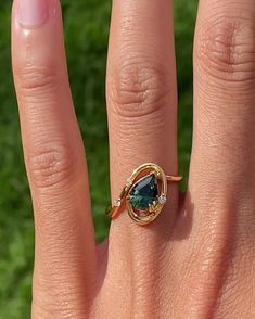 Stella 1.40 Sapphire Pear Engagement Ring, Teal Sapphire, Yellow Engagement Rings, Claw Setting, Pear Engagement Ring, Funky Jewelry