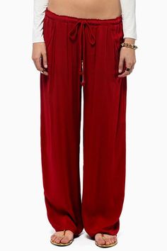 Tobi In Living Lounge Pants Taupe Pants, Beachy Pants, Red Lounge, Chunky Accessories, Living Lounge, Cute Bottoms, Pyjama Pants, Bottoms For Women, Sup Yoga