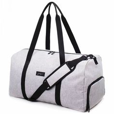 Heading away for a long weekend? This extra-large travel duffel will hold everything you need and keep you organized. The bag has an easy-access front pocket, a large side pocket to store your shoes, and an interior pocket with a zipper to keep your items, including toiletries, secure. Use it as a travel bag, yoga bag, hospital bag, maternity bag, or gym bag. It’s nice and roomy, so you can fit all your gear in one place. Festival Purse, Mint Bag, Bag With Shoe Compartment, Weekend Travel Bags, Festival Bag, Yoga Bag, Belt Purse, Hospital Bag, Travel Duffel